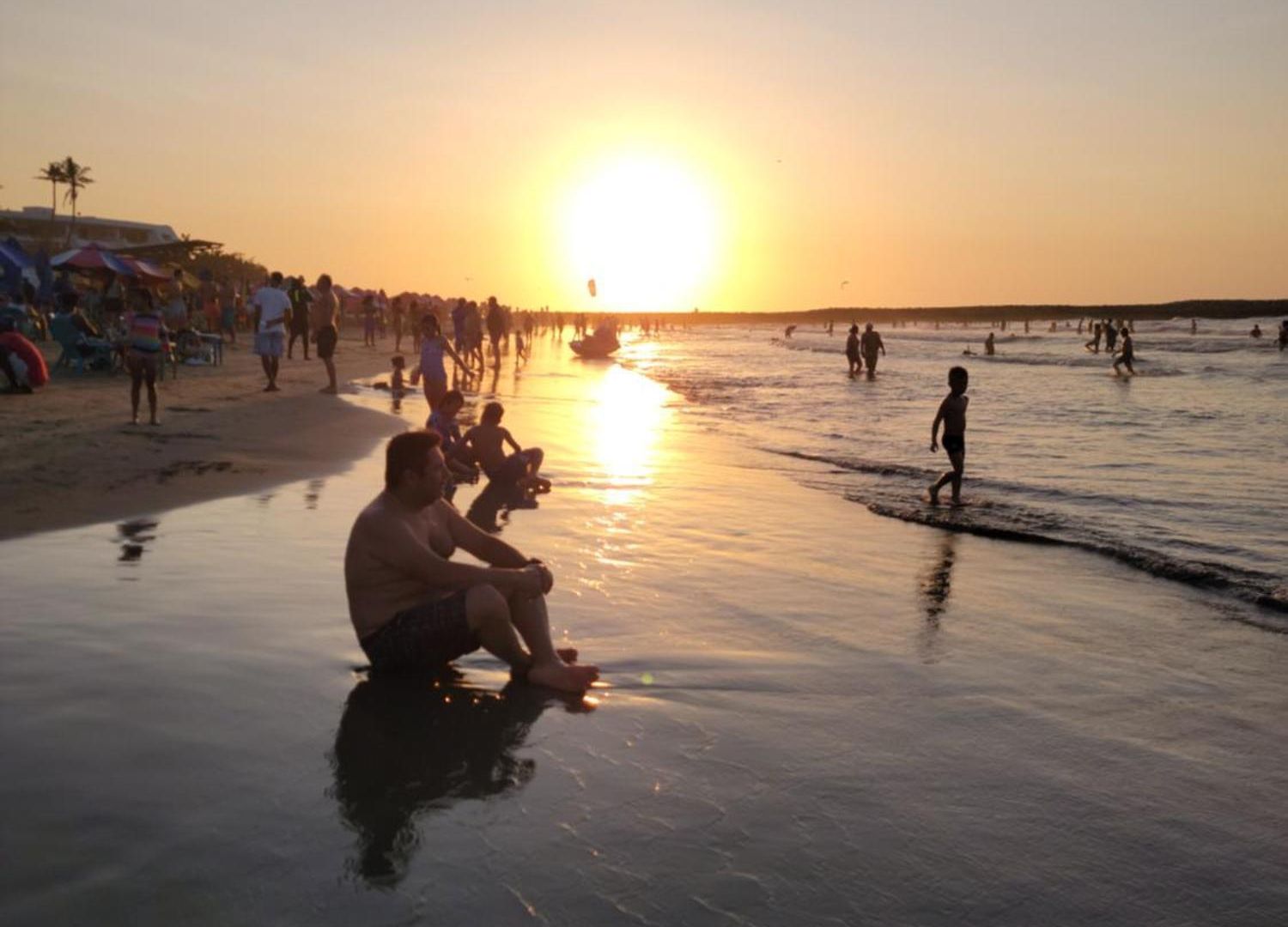 Apto Frente Al Mar - Piso 10 - Piscina - El Laguito *
