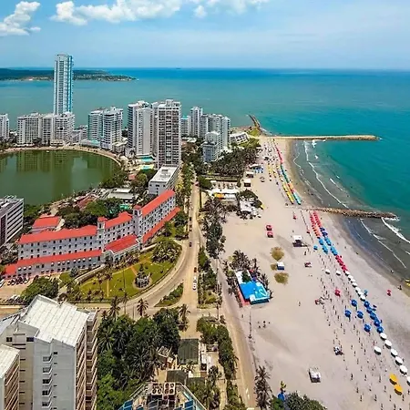 Apto Frente Al Mar - Piso 10 - Piscina - El Laguito * Cartagena